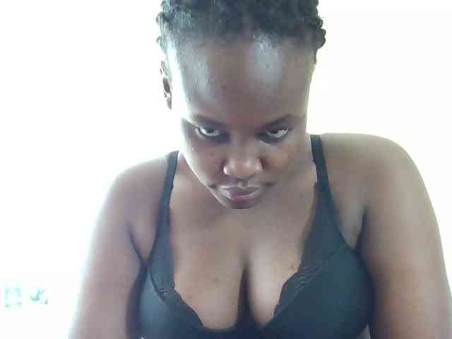 Horny-nasty-bitch webcam