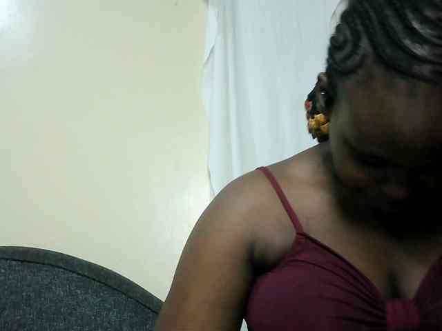 Horny-nasty-bitch webcam