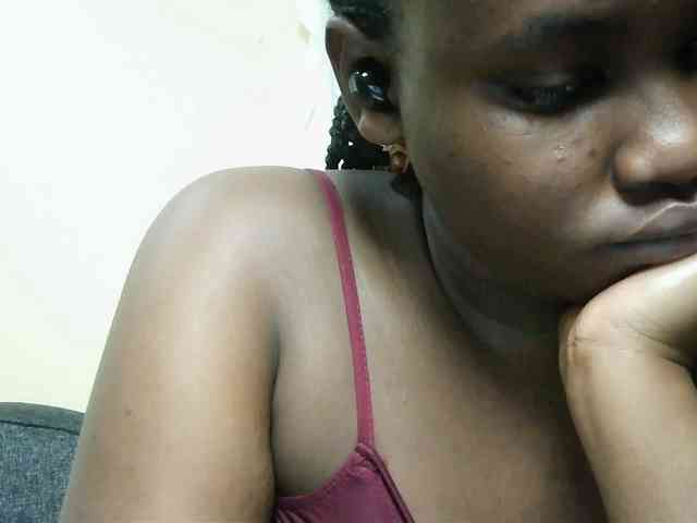 Horny-nasty-bitch webcam