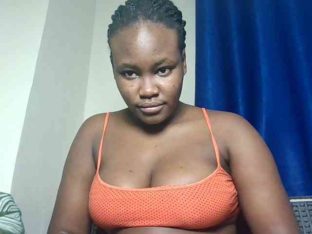 Horny-nasty-bitch webcam