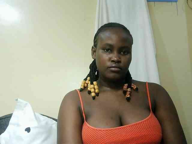 Horny-nasty-bitch webcam