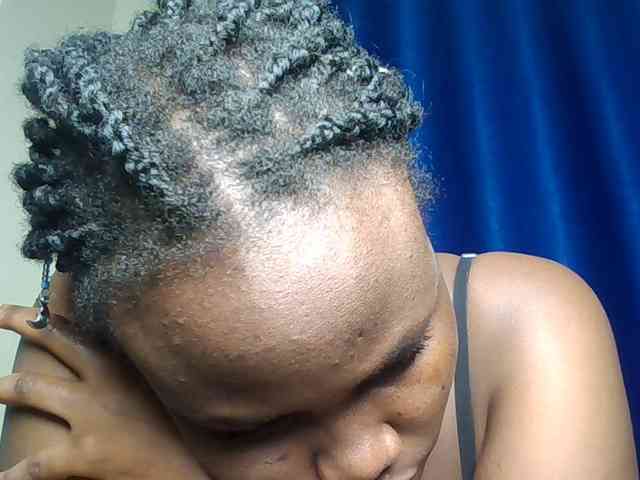 Horny-nasty-bitch webcam