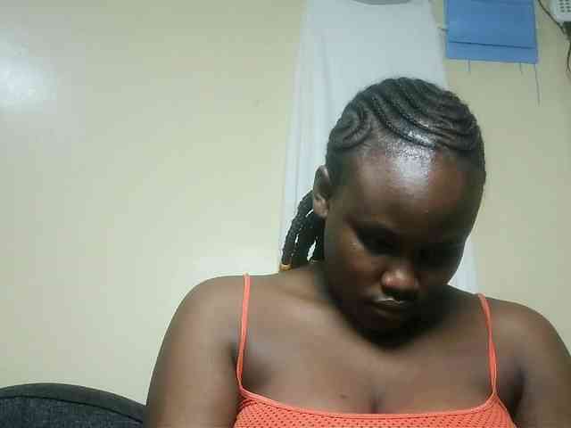 Horny-nasty-bitch webcam