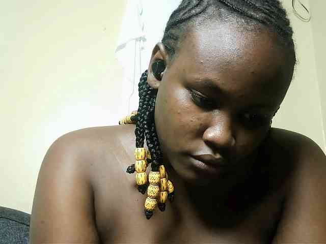 Horny-nasty-bitch webcam