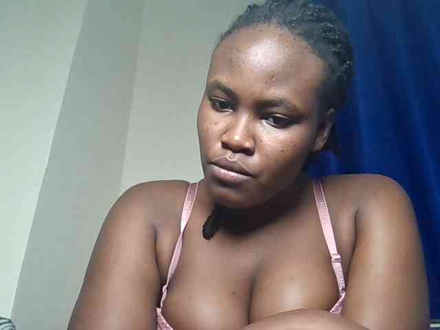 Horny-nasty-bitch webcam