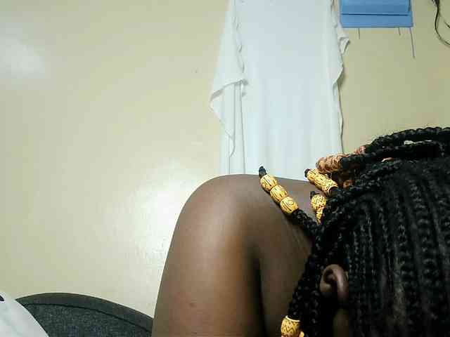 Horny-nasty-bitch webcam