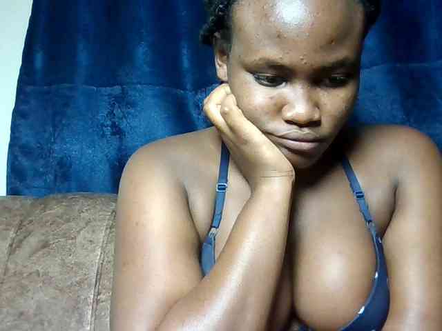 Horny-nasty-bitch webcam