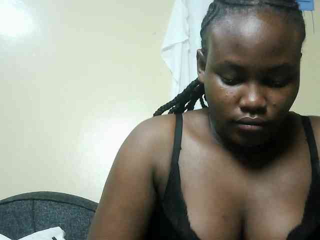 Horny-nasty-bitch webcam