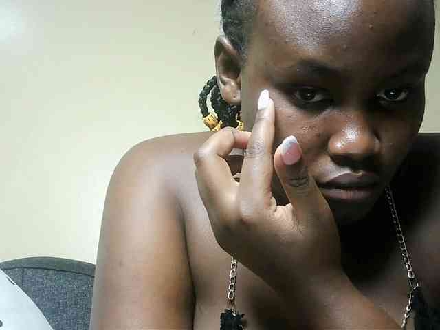 Horny-nasty-bitch webcam