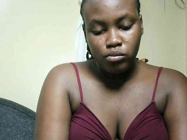 Horny-nasty-bitch webcam