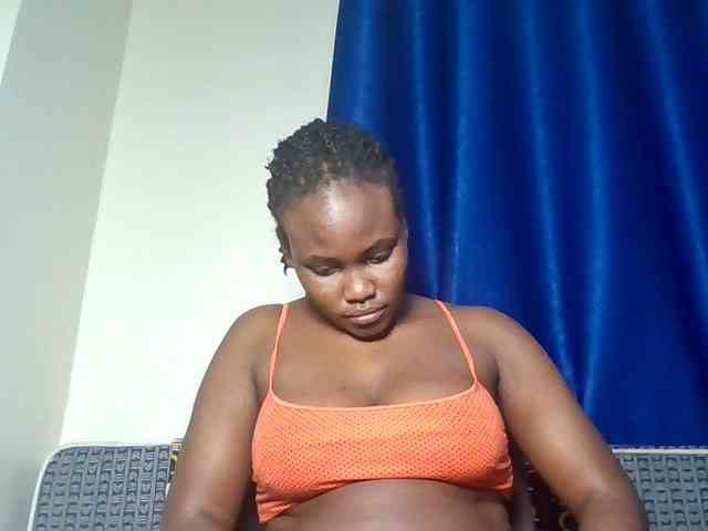 Horny-nasty-bitch webcam