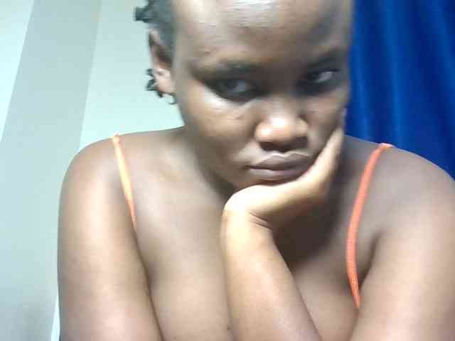 Horny-nasty-bitch webcam