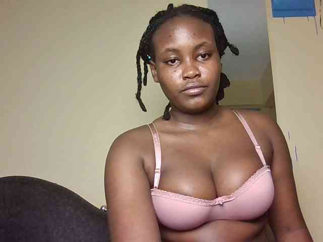 Horny-nasty-bitch webcam