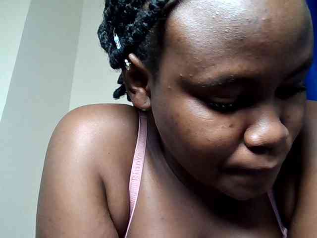 Horny-nasty-bitch webcam