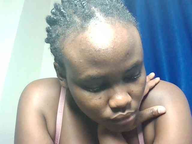 Horny-nasty-bitch webcam