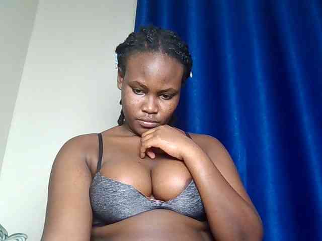 Horny-nasty-bitch webcam