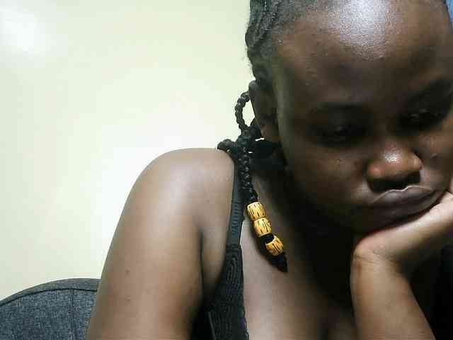 Horny-nasty-bitch webcam