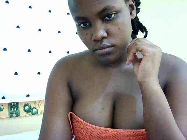 Horny-nasty-bitch webcam