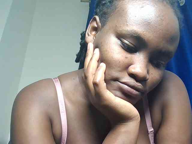 Horny-nasty-bitch webcam