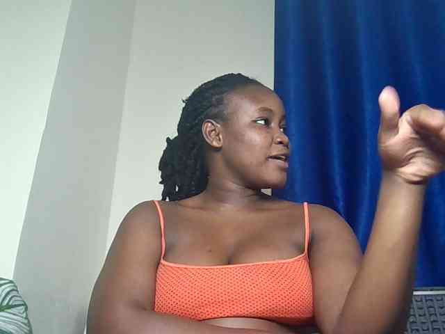 Horny-nasty-bitch webcam