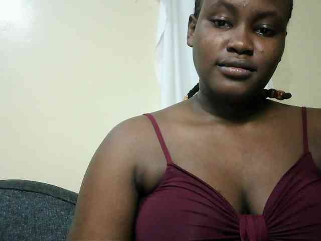 Horny-nasty-bitch webcam