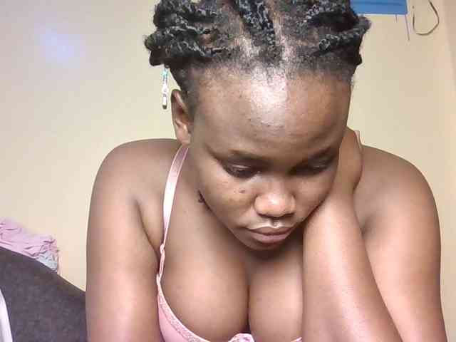 Horny-nasty-bitch webcam