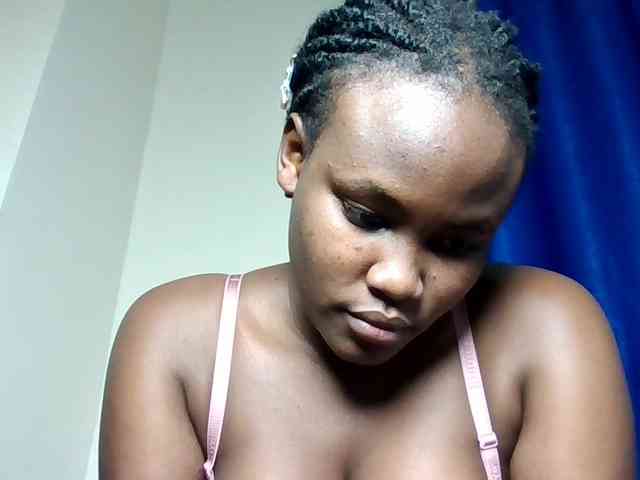 Horny-nasty-bitch webcam