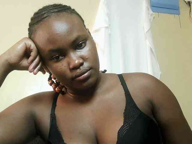 Horny-nasty-bitch webcam