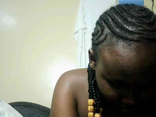 Horny-nasty-bitch webcam