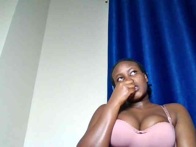 Horny-nasty-bitch webcam