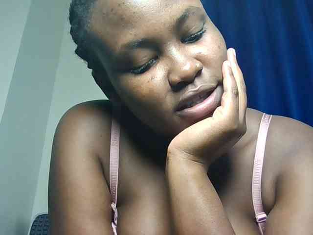 Horny-nasty-bitch webcam