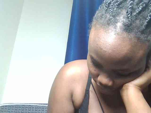 Horny-nasty-bitch webcam