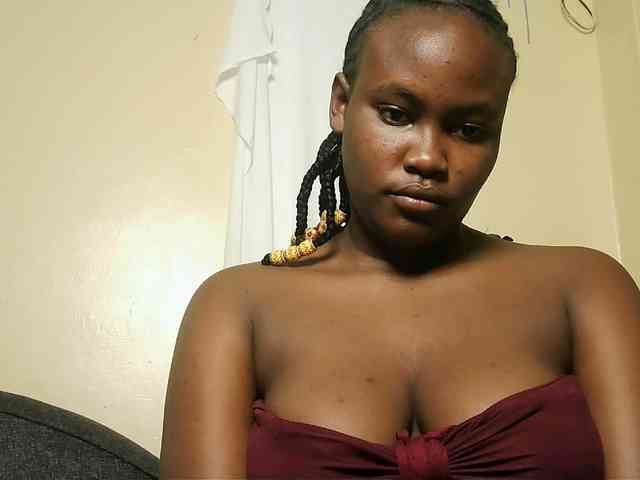 Horny-nasty-bitch webcam