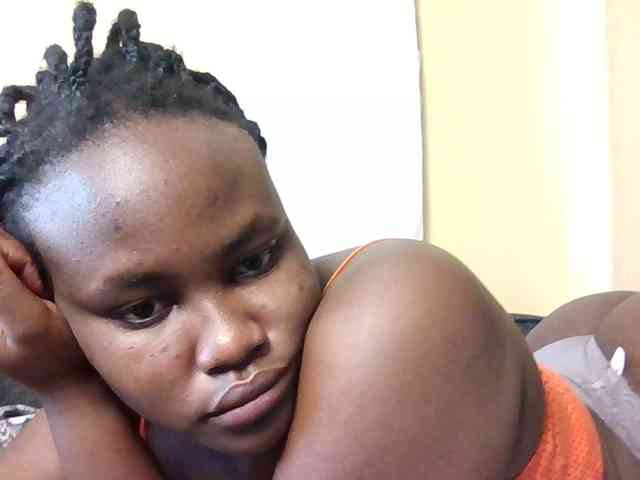 Horny-nasty-bitch webcam