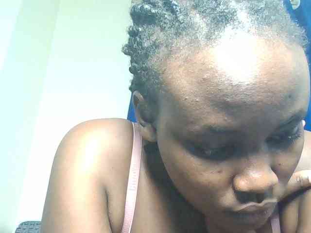 Horny-nasty-bitch webcam