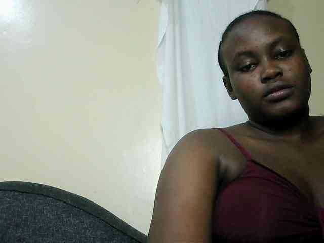 Horny-nasty-bitch webcam