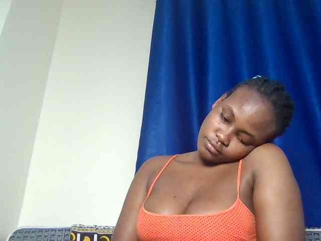 Horny-nasty-bitch webcam