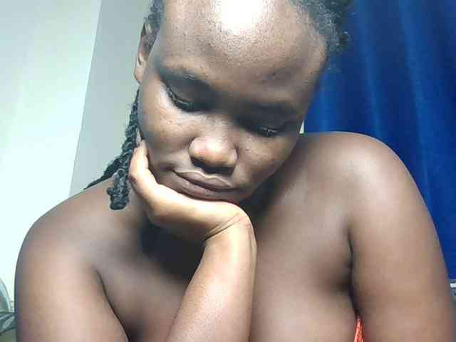 Horny-nasty-bitch webcam