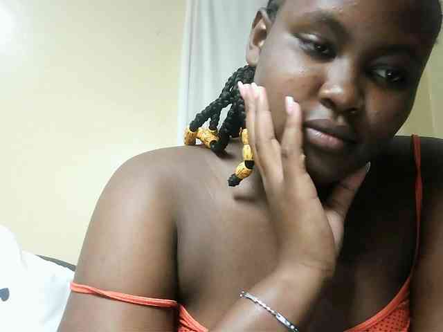 Horny-nasty-bitch webcam