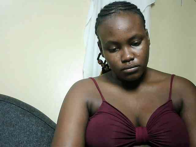 Horny-nasty-bitch webcam