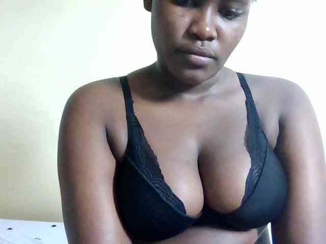 Horny-nasty-bitch webcam