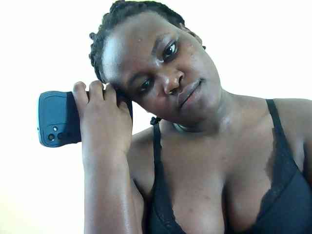 Horny-nasty-bitch webcam