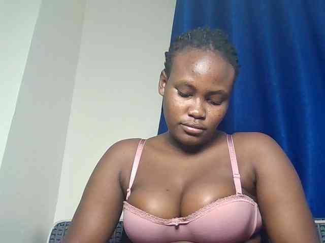 Horny-nasty-bitch webcam