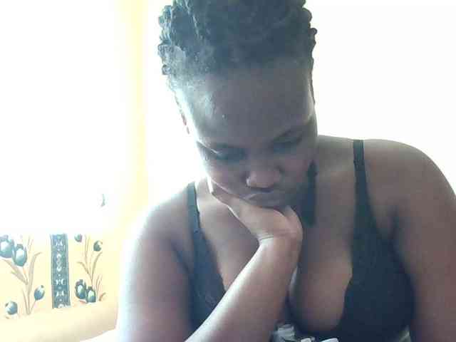 Horny-nasty-bitch webcam