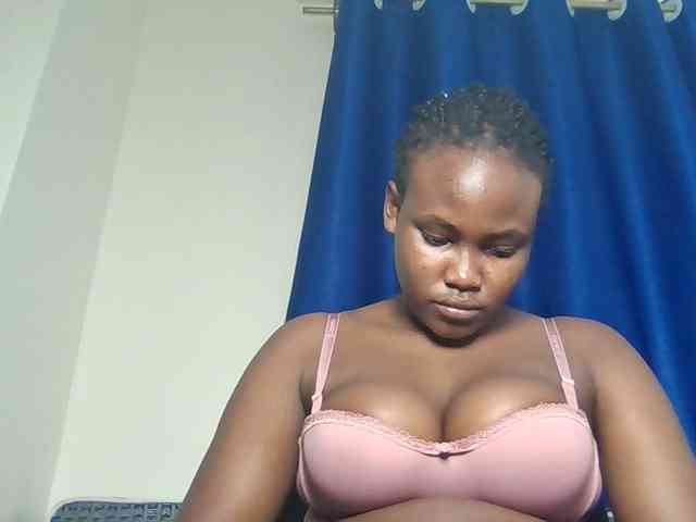 Horny-nasty-bitch webcam