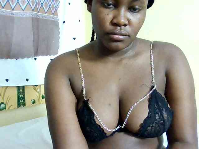 Horny-nasty-bitch webcam