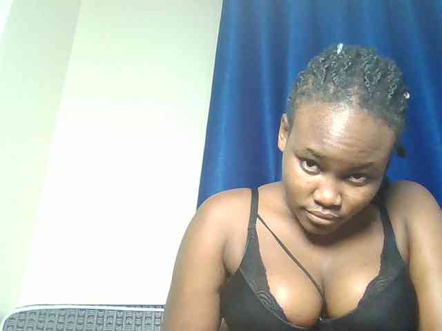 Horny-nasty-bitch webcam