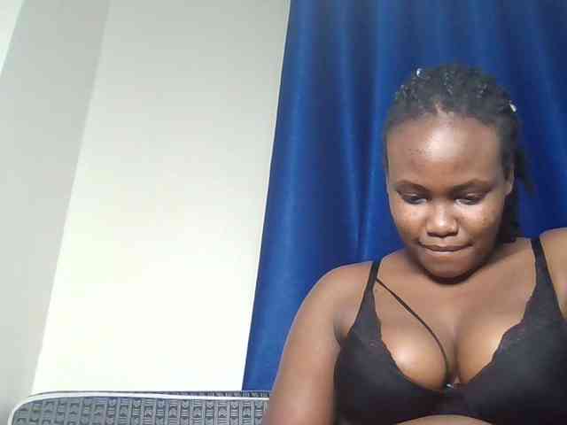 Horny-nasty-bitch webcam