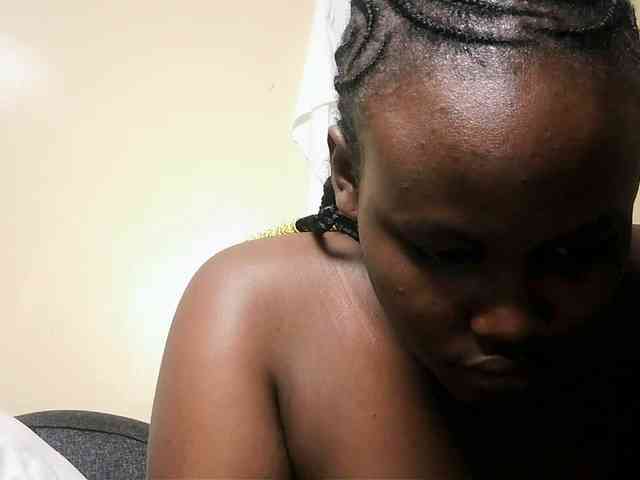 Horny-nasty-bitch webcam