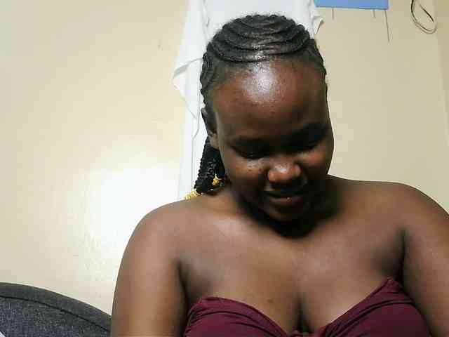 Horny-nasty-bitch webcam